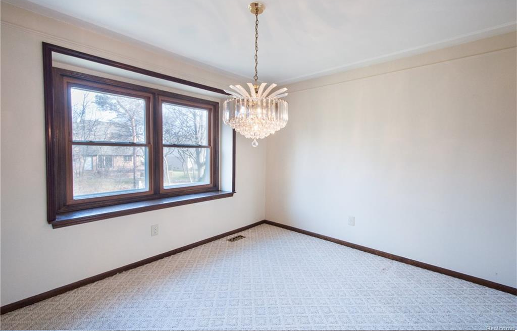 16668 White Haven, Northville Twp, MI 48168